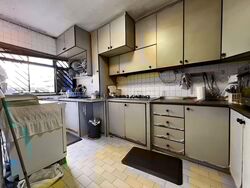 Blk 405 Hong Kah Court (Jurong West), HDB Executive #540535481